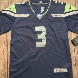 Seattle Seahawks Russell Wilson #3 Jersey Youth XL